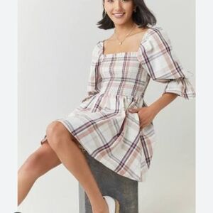 $72 Audrey Parks/Francesca's Smocked Plaid Christmas Holiday Puff Sleeve Dress M